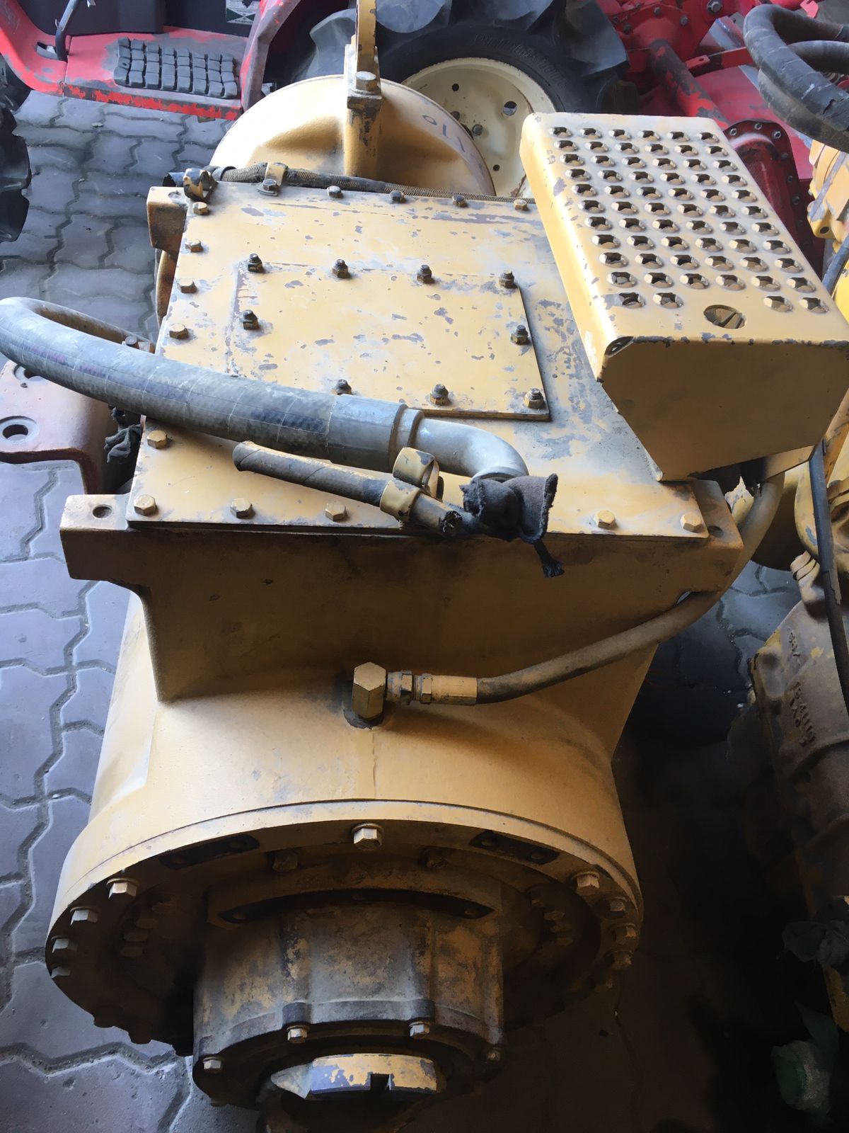 CAT GEAR BOX 